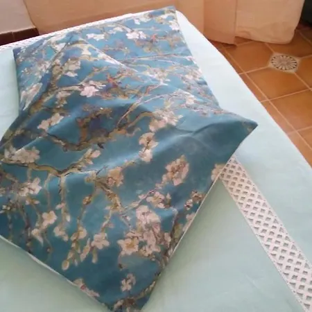 Lilium Apartment